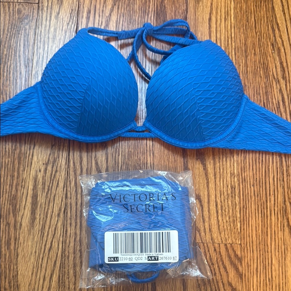 Victoria's Secret Blue Textured Push-Up Bikini Top